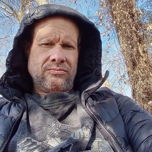 Meet your Posher, Ernest